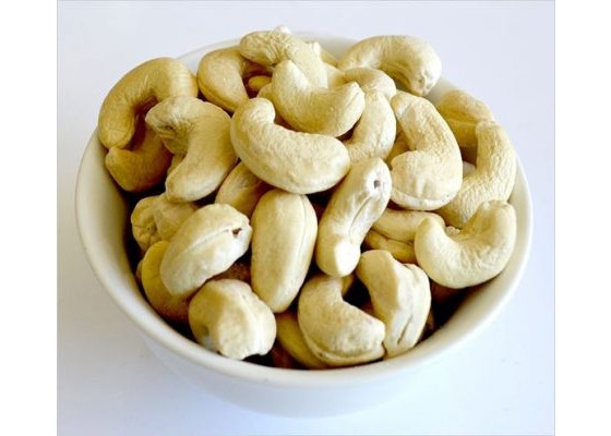 White Cashew Kernels